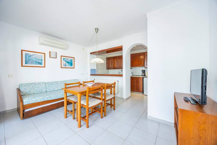 Ferienwohnung für 4 Personen, mit Garten und Kinderpool in Cala Figuera - 4