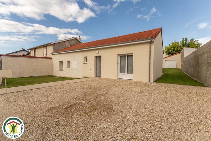 Gîte pour 6 personnes, avec jardin