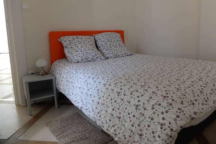 Gîte pour 2 personnes, avec jardin et terrasse à Neuvy-sur-Barangeon - 3