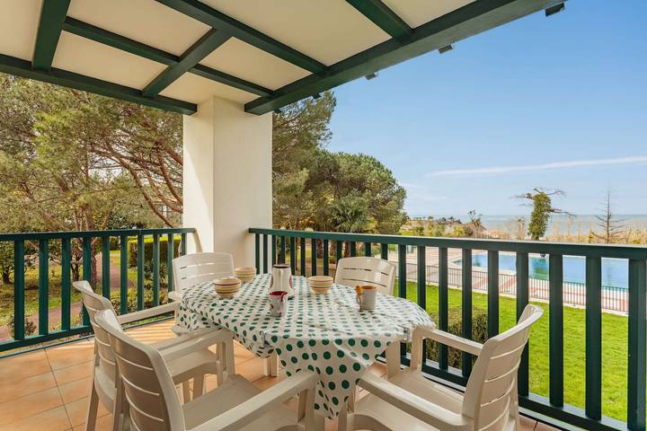 Appartement de vacances pour 5 personnes, avec Piscine