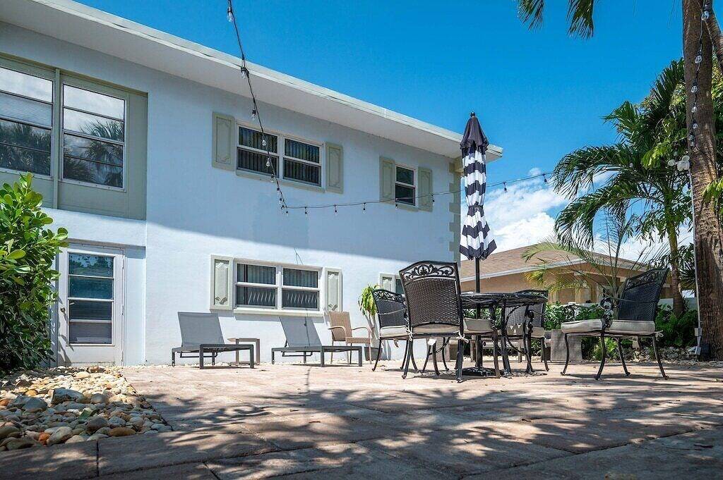 Ganze Wohnung, Paradise Shores #3 | 1 block to beach | 1 gig Wifi in Pompano Beach, Broward County