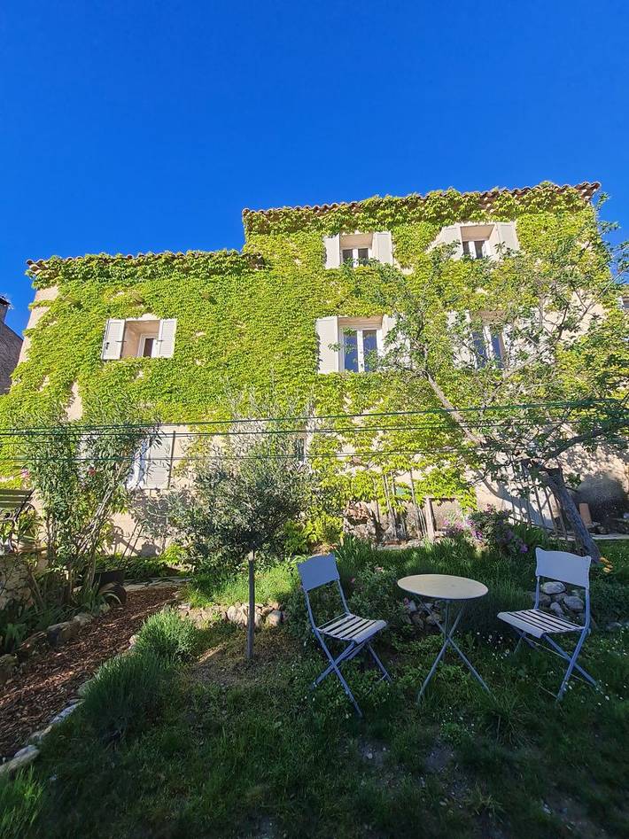 Chambre d’hôte pour 2 personnes, avec jardin