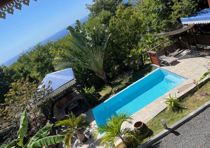 Casa de vacaciones para 4 personas, con piscina además de vistas y jardín - 1