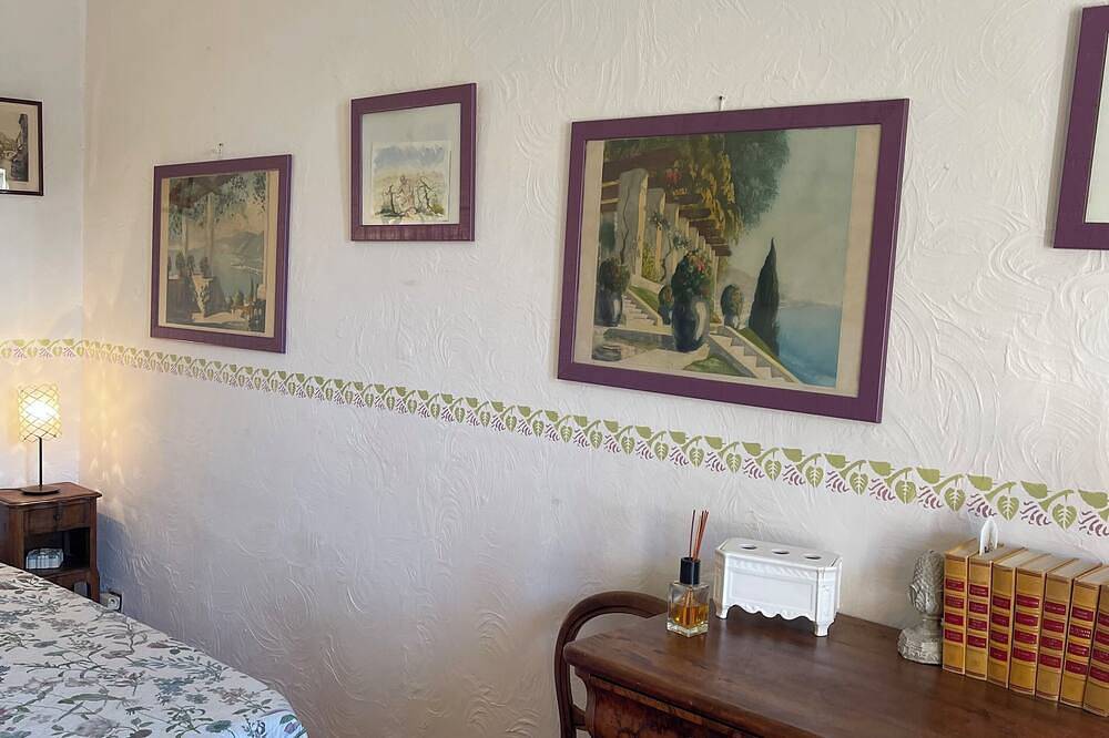 Ganze Wohnung, Prince De Provence apartment for 2 on 1 floor pets allowed under 16 kg in Violès, Vaucluse