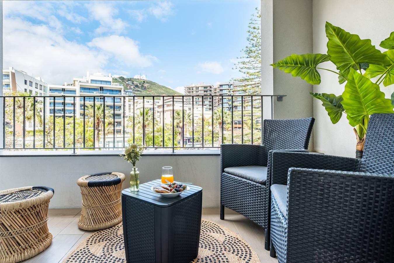 Apartamento inteiro, Ocean's Glow by Homie in São Martinho (desambiguação), Madeira