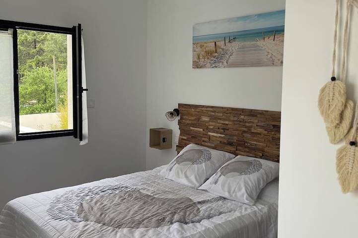 Location de vacances pour 8 personnes, avec jardin et terrasse à Les Mages - 3