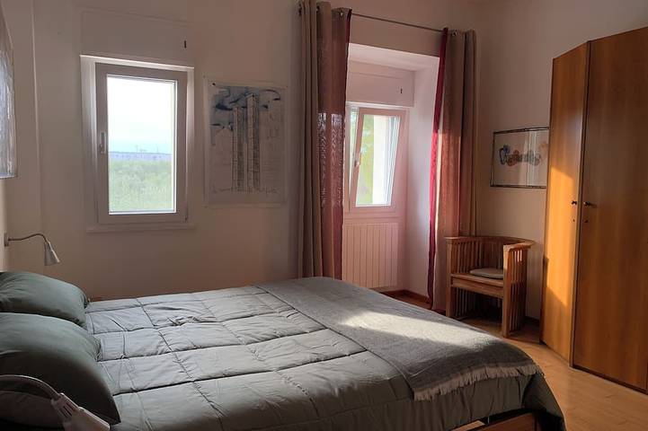 Ganze Wohnung, Villa Grillo, Amid Olive Trees, Art, and the Sea in Molfetta, Bari Provinz