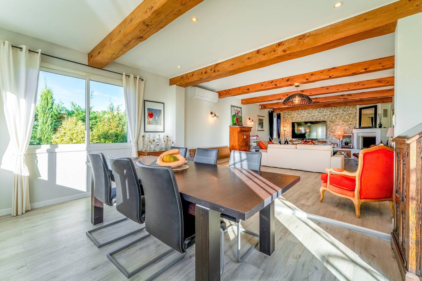 Villa « Plein Soleil » avec piscine privée, Wi-Fi et climatisation in Sarrians, Vaucluse
