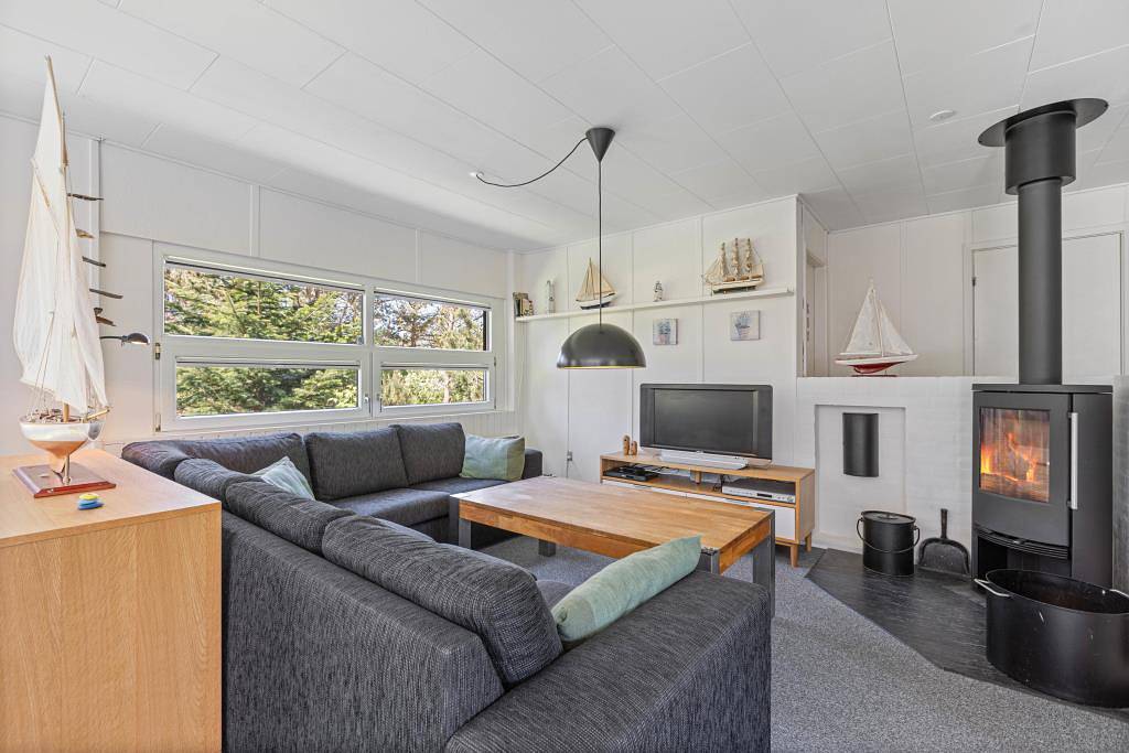 Familienfreundliches Ferienhaus mit Badetonne in Bjerregård, Holmsland Klit