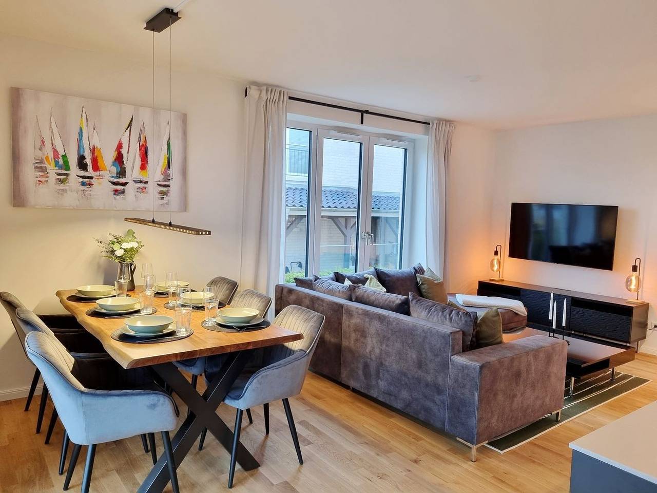 Ganze Wohnung, Ostsee Ferienwohnung Seeräuber in 1. Reihe zum Strand, nur 50m Fußweg zum Meer in Kalifornien (Ostsee), Schönberg