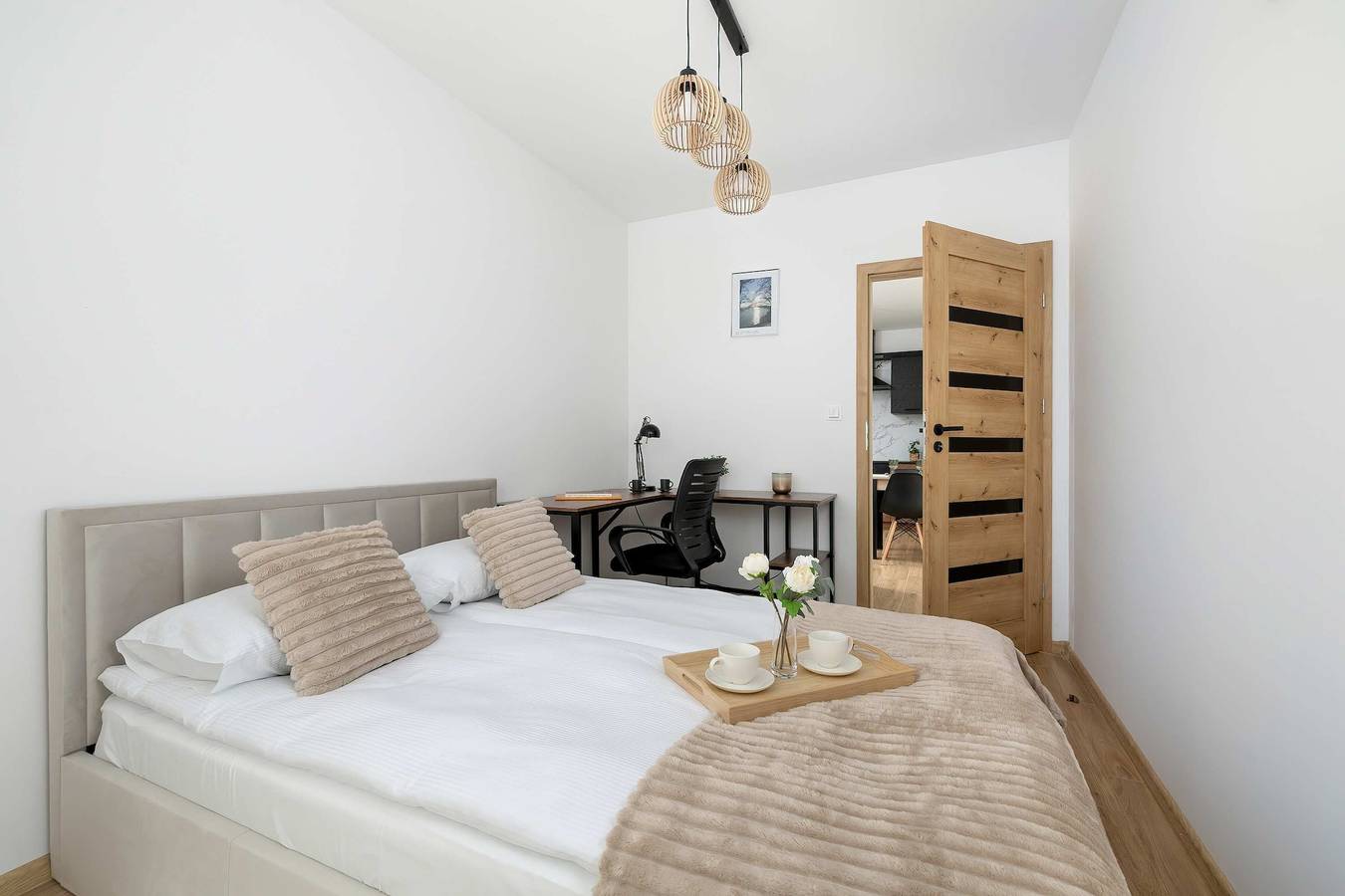 Geheel appartement, Dolna 7 Gliwice   Elegant Apartment with Garden  Desk and Parking in Gliwice, Silezië