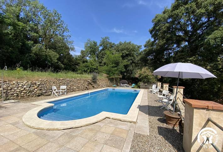 Gîte pour 4 personnes, avec piscine ainsi que terrasse et jardin à Maureillas-las-Illas - 2