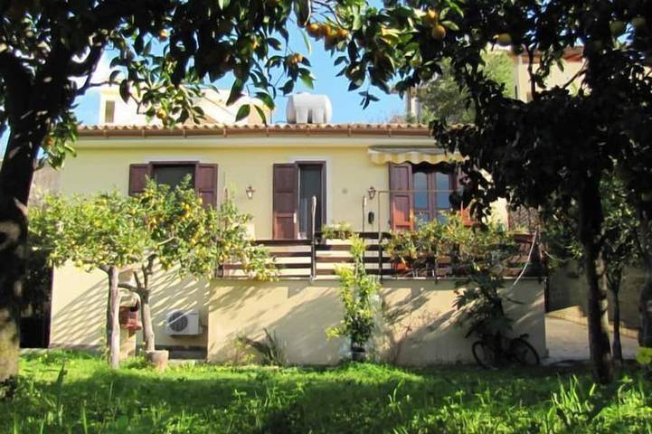 Ferienhaus für 7 Personen, mit Garten und Terrasse, mit Haustier - 1