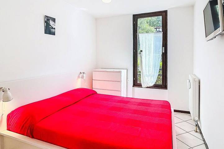 Ganze Wohnung, Angenehme Wohnung für 4 Gäste mit Tv und Innenhof in Pinzolo, Giustino