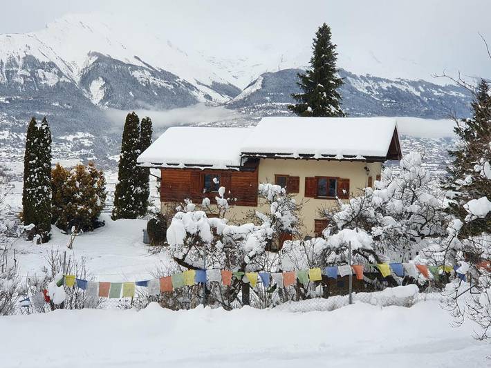 Chambre d’hôte pour 9 personnes, avec sauna ainsi que jardin et jacuzzi dans Valais - 2