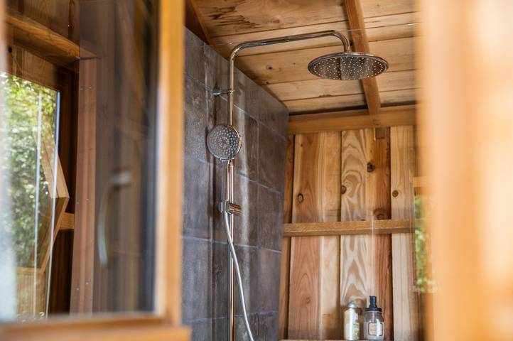 Chambre d’hôte pour 2 personnes, avec jardin ainsi que jacuzzi et piscine dans la Drôme - 2