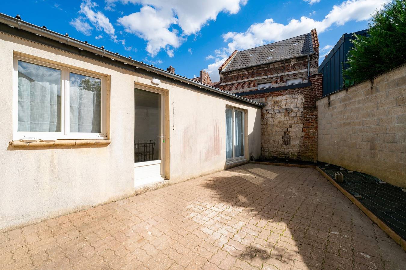Apartamento entero, L’Escapade Doullennaise - Grand studio pour 4 in Doullens, Región de Amiens
