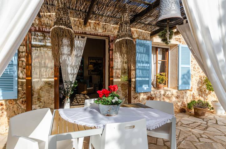 Casa rural para 3 personas, con terraza además de piscina y jardín en Sineu - 3