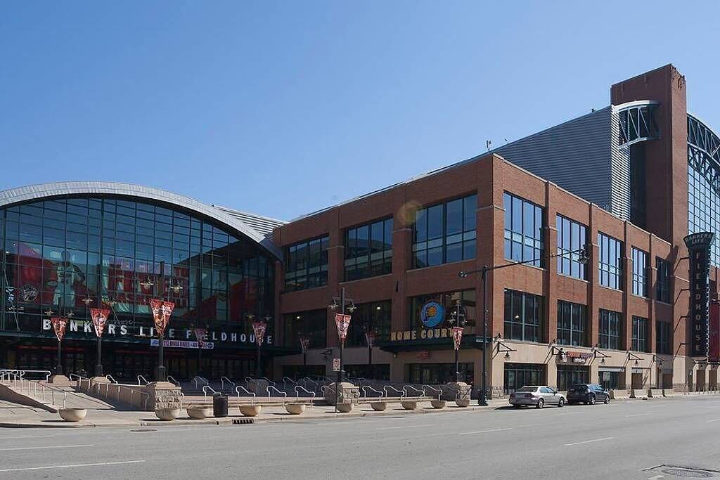 Perfekte Basis für Ihre Indy-Reise! 3bd / 1bth Duplex !! in Indianapolis, Indiana