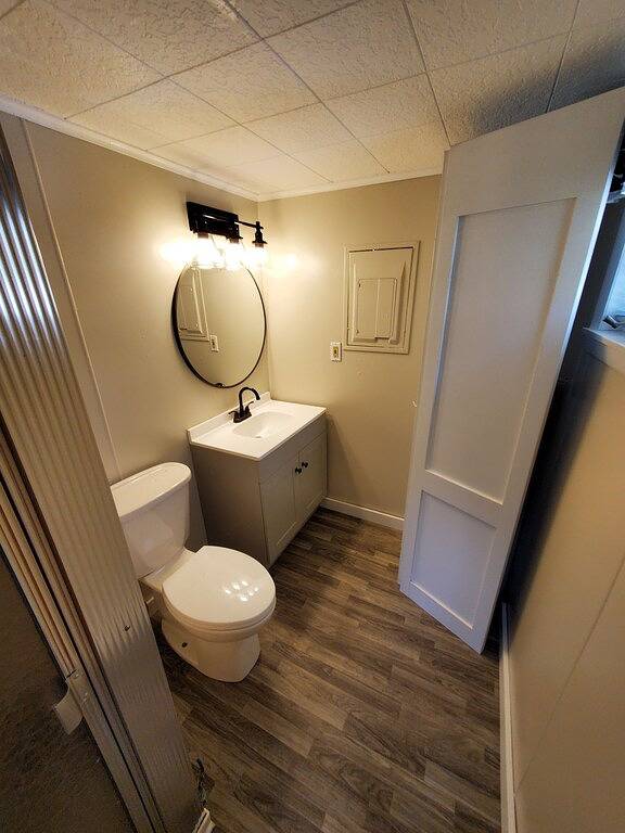 Lakefront cottage on Silver lake near Letchworth Park in Wyoming County