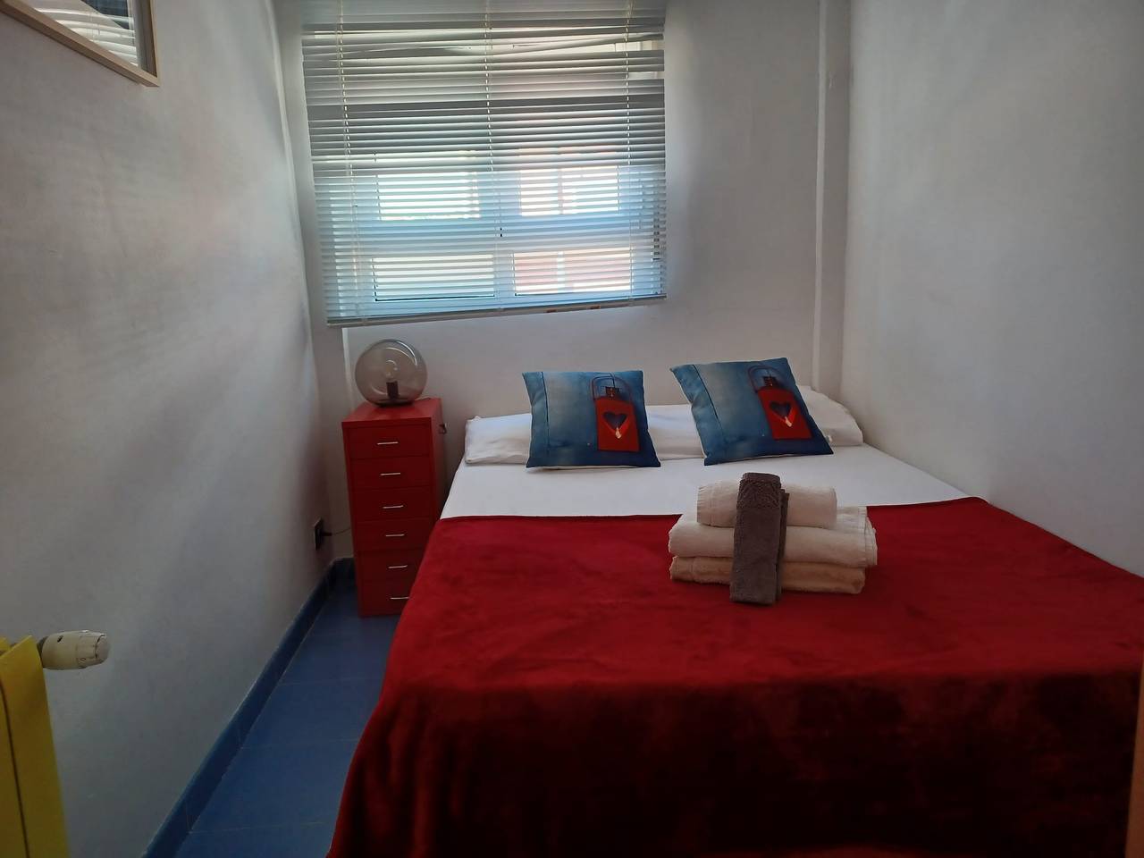 Entire apartment, M Ap. Chueca-Fuencarral patio privado in Centro (Madrid), Madrid