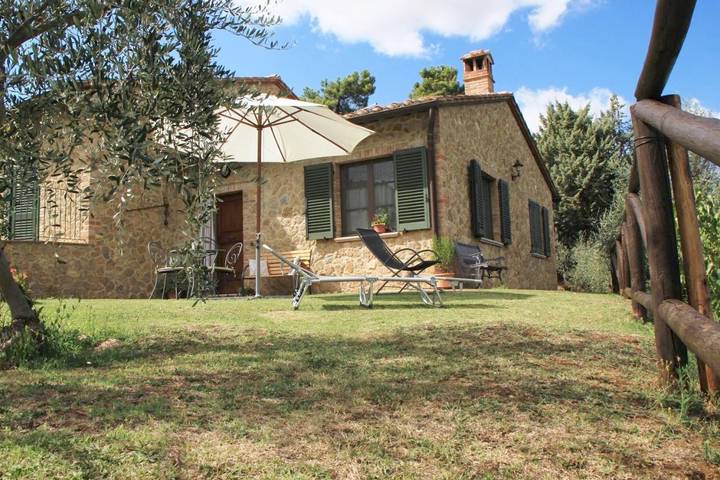Vakantiehuis voor 3 personen, met uitzicht en tuin, met huisdier in Montepulciano
