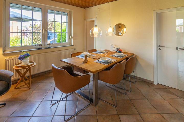 Moderner Bungalow "Meerblau" in Strandnähe in Dornumersiel, Dornum
