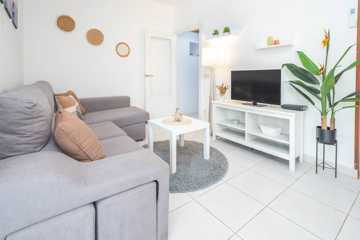 Appartamento intero, Appartamento vacanze per 4 persone con terrazza in Platja Gran (Tossa de Mar), Tossa de Mar