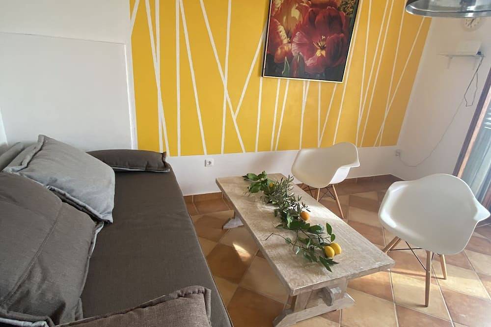 Ganze Wohnung, Stephador Apartment in Okrug Gornji, Ciovo