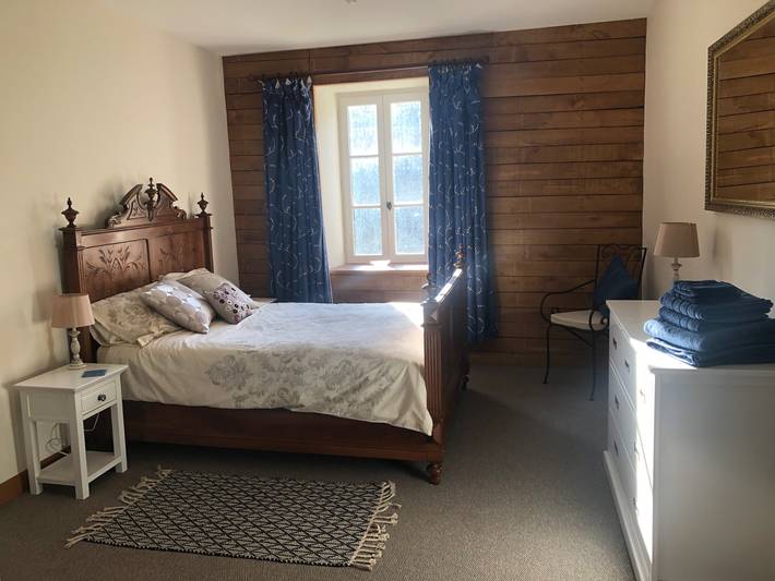 Location de vacances pour 6 personnes, avec terrasse et jardin, animaux acceptés à Saint-Mathieu - 3