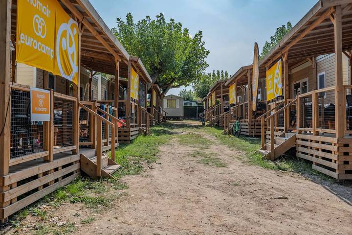 Glamping for 6 people, with Terrace in 