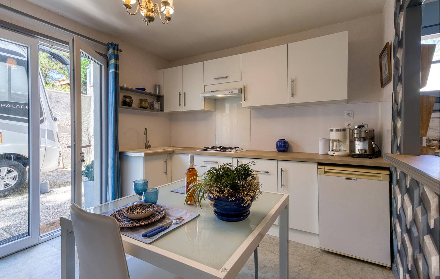 Apartamento vacacional entero, Acogedor apartamento en la playa con piscina y WiFi in Saint-Georges-de-Didonne, Region de Rochefort