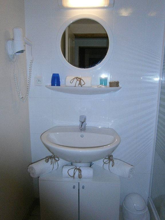 Les Sources - Chambre Elanceze in Saint-Jacques-des-Blats, Région d'Aurillac