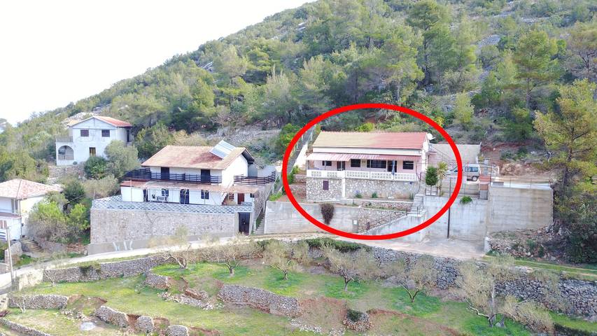Gîte pour 2 personnes, avec balcon/terrasse à Jelsa - 2
