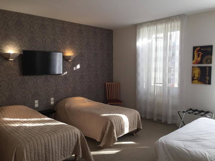 Hôtel pour 2 personnes, avec terrasse et jardin à Barbezieux-Saint-Hilaire - 3