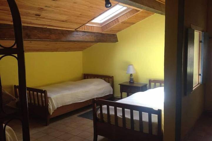 Gîte pour 5 personnes, avec terrasse et jardin à Mirabel - 3