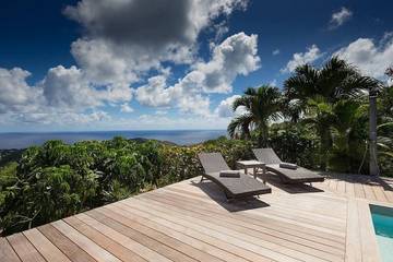Gîte pour 6 personnes, avec terrasse ainsi que jardin et piscine à Saint-Barthélemy (France)