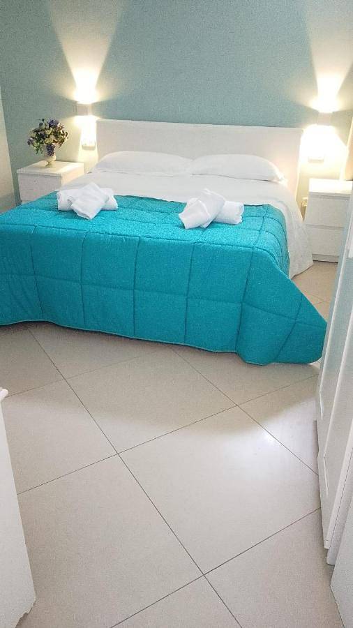 Chambre d’hôte pour 3 personnes, avec vue ainsi que terrasse et jardin à Noci - 2