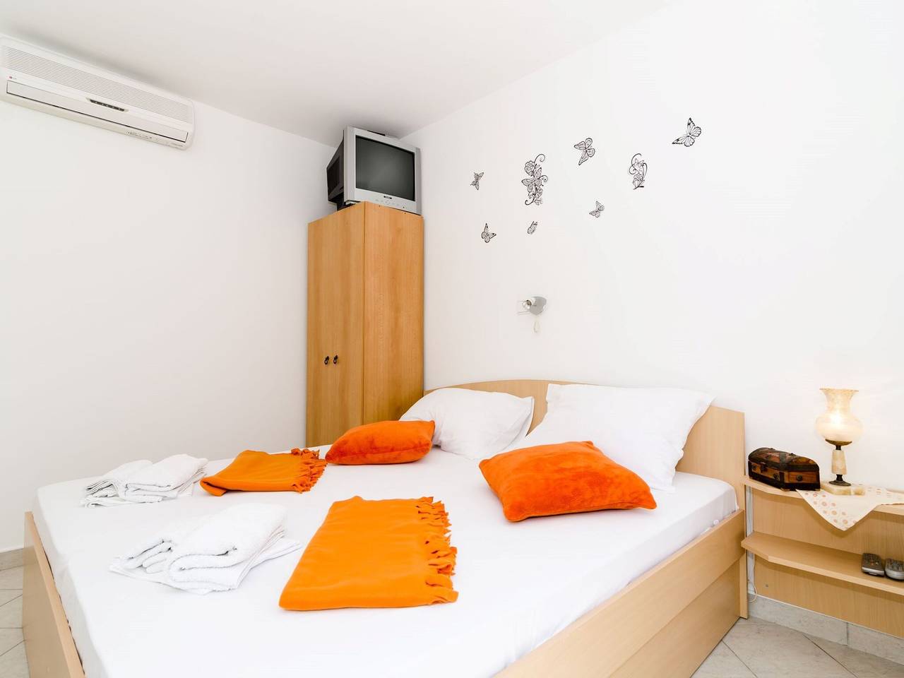 Ganze Wohnung, Guest House Daniela - Standard Double Room with Sea View - Soba 1 in Mlini, Dubrovnik-Neretva