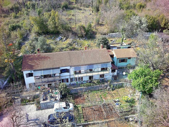 Ferienwohnung für 5 Personen, mit Terrasse und Garten in Opatija Riviera