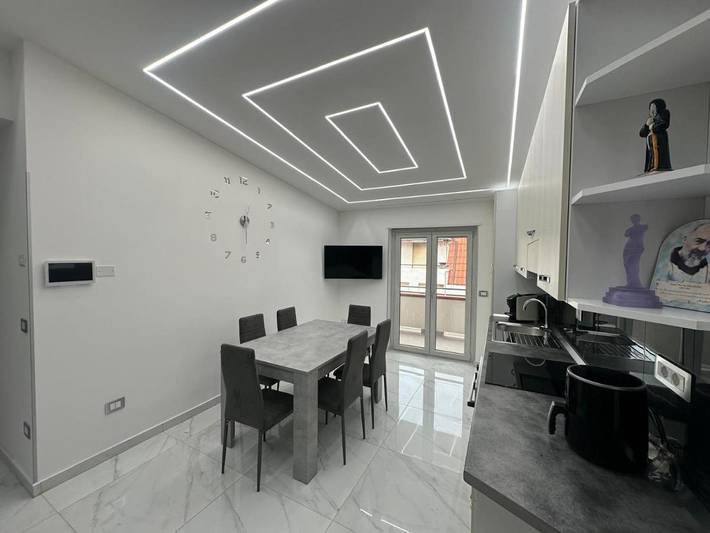 Appartamento per 4 persone, con balcone e panorama a Nicotera