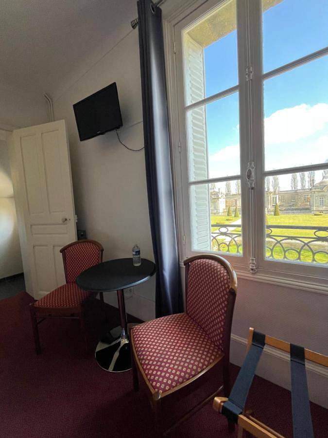 Standard Double Room in Blérancourt, Aisne