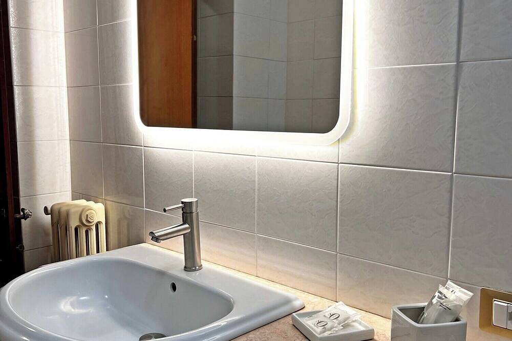 Appartement entier, Maison Domines in Ciampino, Parco Regionale dei Castelli Romani