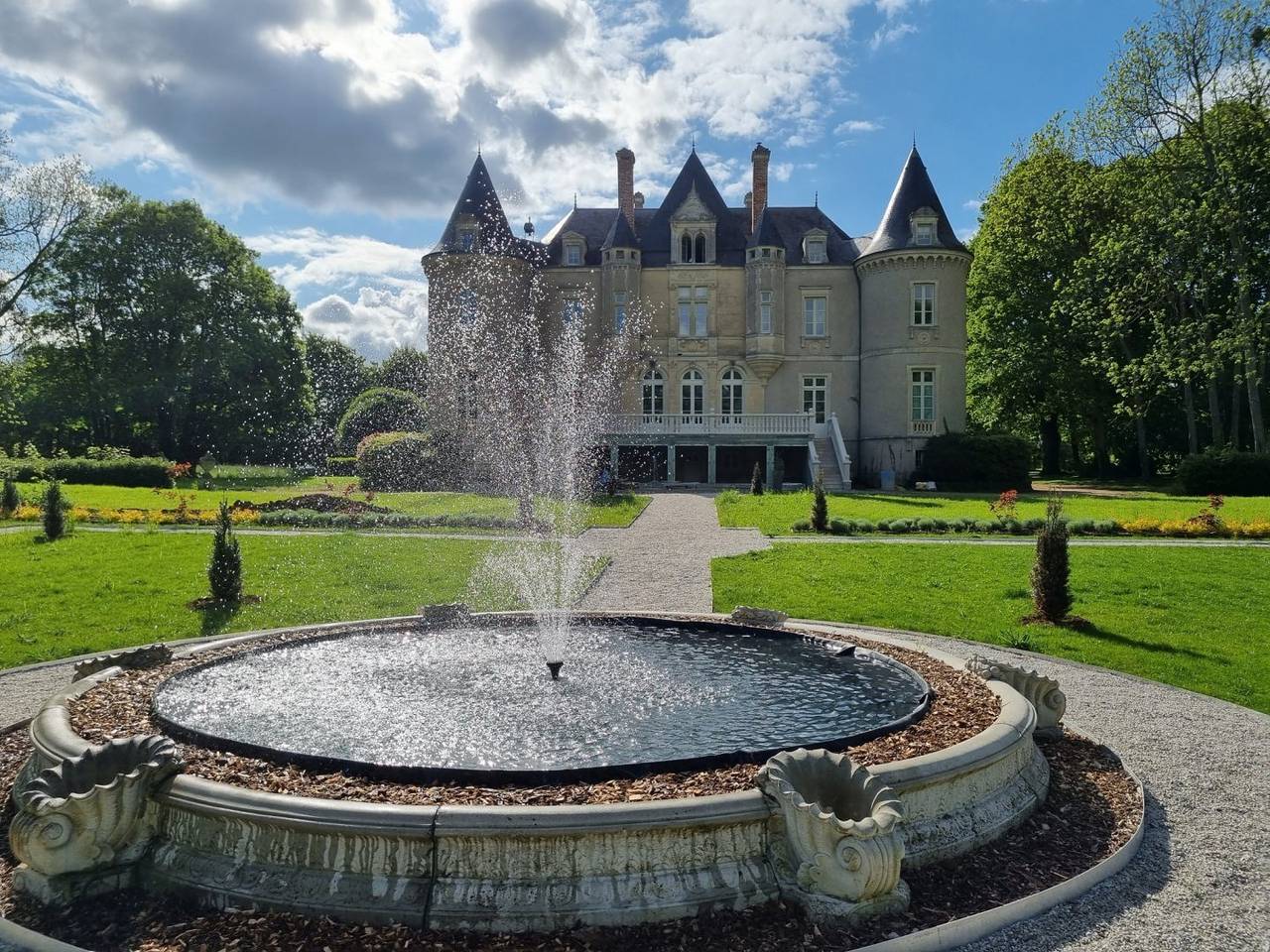 Château de la Grange Moreau - Claude de Dommaigné in Vallon-sur-Gée, Sarthe