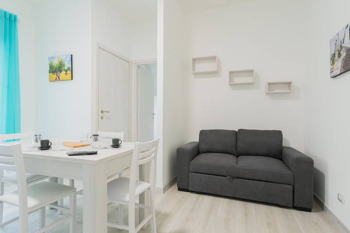 Gîte pour 3 personnes, avec balcon à Bari - 2