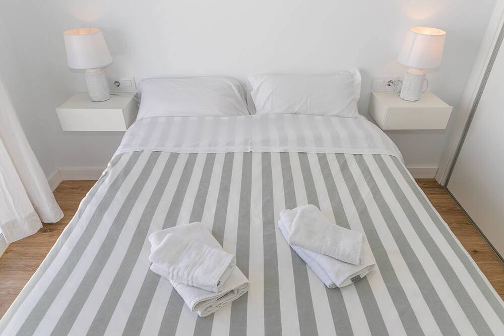 Apartamento entero, Vrbo Property in Playa Barbate, Barbate