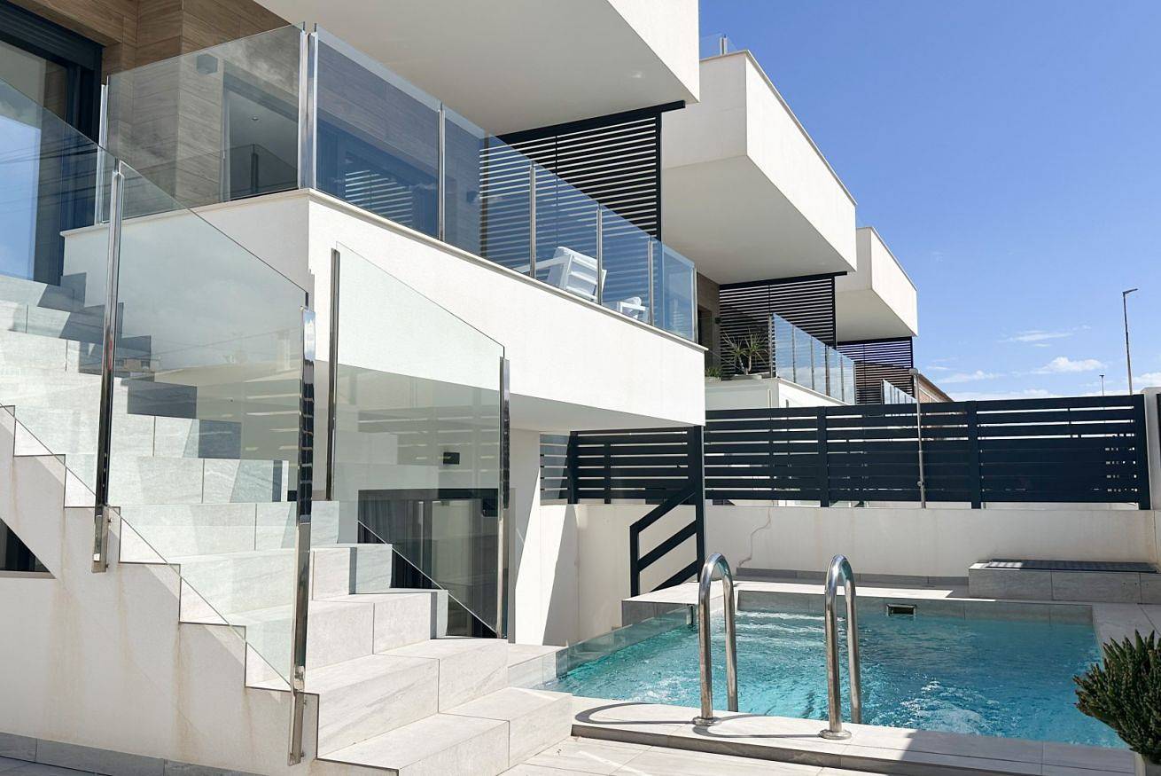 Ganze Wohnung, Beach Front house La Mata in Torrevieja, Costa Blanca