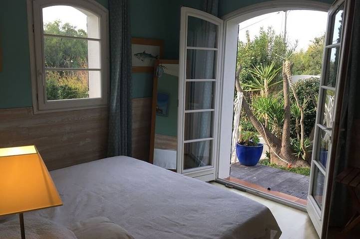 Villa pour 12 personnes, avec jardin et terrasse, animaux acceptés à Carqueiranne - 4