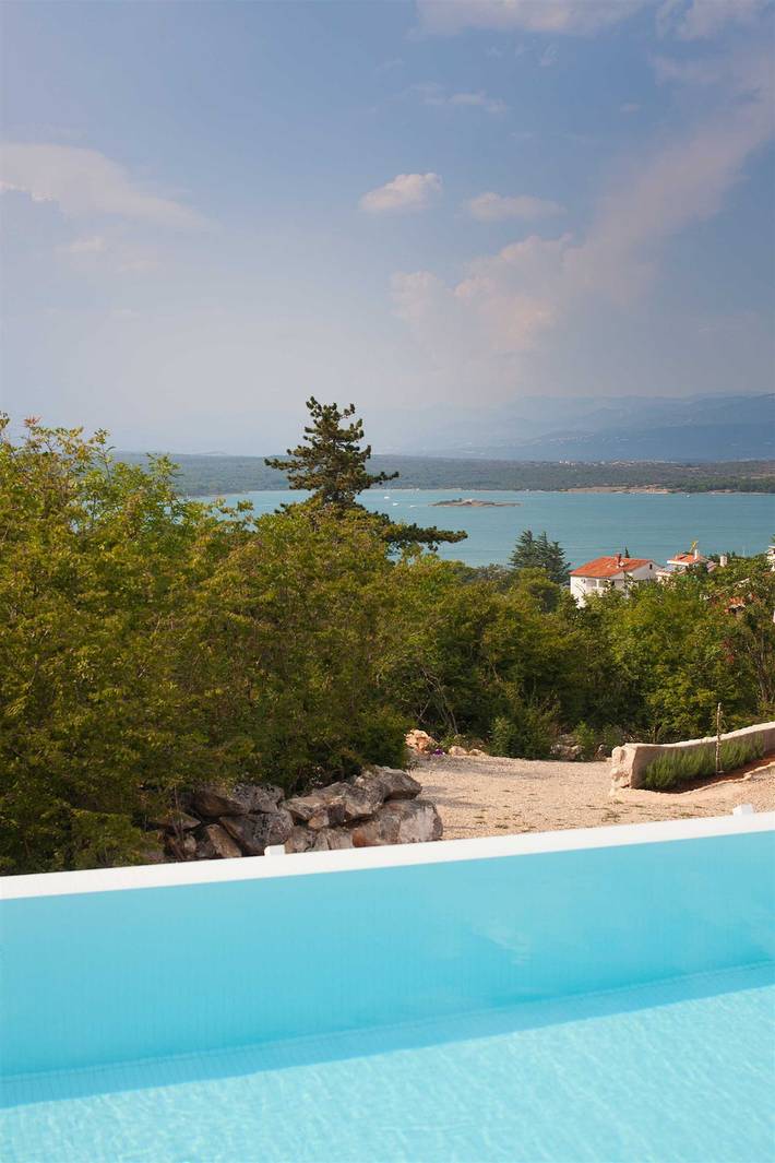 Das zuerkannte Design von der Villa Olea, Luxusvilla mit beheiztem Pool & Meerblick in Klimno, Krk