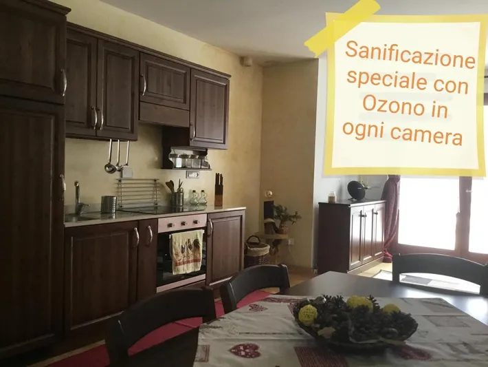 Apartamento de vacaciones para 4 personas, con terraza además de vistas y jardín - 1